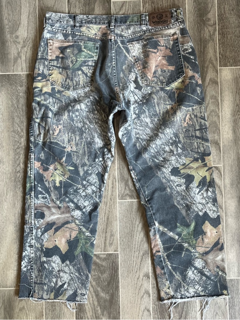 Vintage USA made Wrangler X Mossy Oak double knee camouflage denim 36x30 - Picture 2 of 6